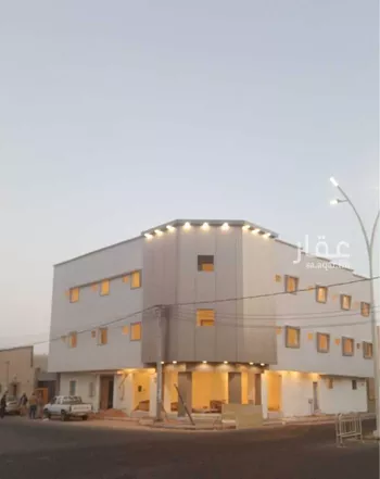 عمارة للبيع في شارع عائشة ام المؤمنين, حي العزيزية, مدينة حائل, منطقة حائل صورة 3