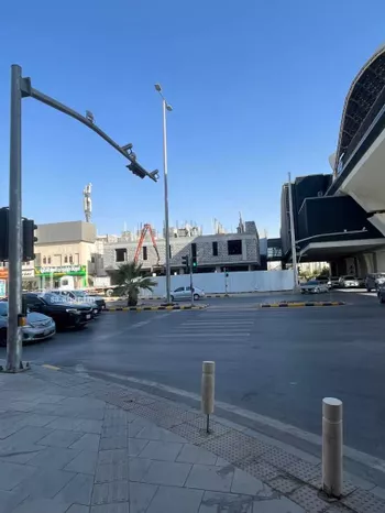محل للإيجار في شارع الأمير بندر بن عبدالعزيز, حي الملك فيصل, مدينة الرياض, منطقة الرياض صورة 3
