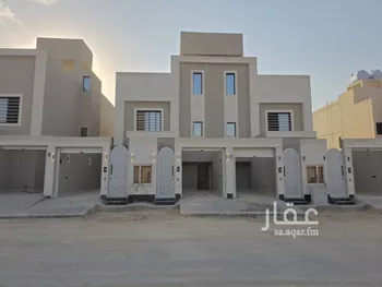 دور للبيع في شارع الحسن بن الهيثم, حي عكاظ, مدينة الرياض, منطقة الرياض صورة 2