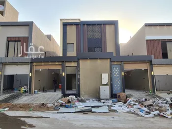 دور للبيع في شارع لقاح, حي عكاظ, مدينة الرياض, منطقة الرياض صورة 2