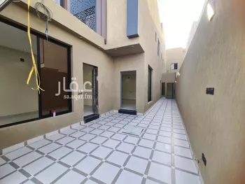 فيلا للبيع في شارع ابن المنذر, حي عكاظ, مدينة الرياض, منطقة الرياض صورة 2