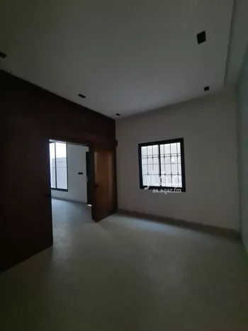 دور للبيع في شارع ابن نعيم, حي طيبة, مدينة الرياض, منطقة الرياض صورة 5