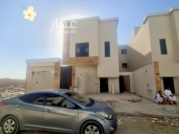 دور للبيع في حي عكاظ, مدينة الرياض, منطقة الرياض صورة 2