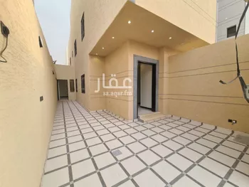 دور للبيع في شارع الامام مسلم, حي بدر, مدينة الرياض, منطقة الرياض صورة 3