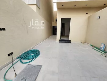دور للبيع في شارع الزهره, حي طويق, مدينة الرياض, منطقة الرياض صورة 3