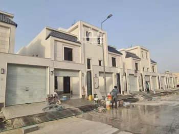 دور للبيع في شارع الامام مسلم, حي بدر, مدينة الرياض, منطقة الرياض صورة 4