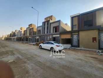 دور للبيع في شارع الحسن بن الهيثم, حي عكاظ, مدينة الرياض, منطقة الرياض صورة 3