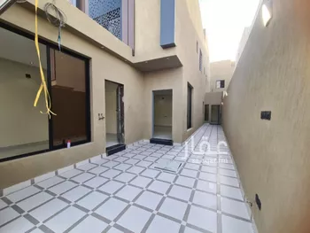 فيلا للبيع في شارع حامد عبدالحفيظ, حي عكاظ, مدينة الرياض, منطقة الرياض صورة 3