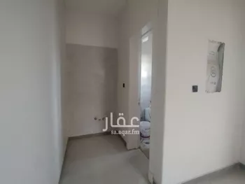دور للبيع في شارع ابن نعيم, حي طيبة, مدينة الرياض, منطقة الرياض صورة 4