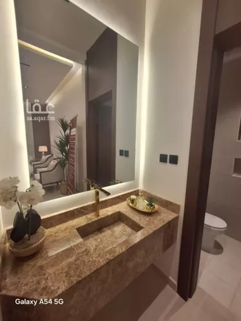 دور للبيع في شارع إسماعيل القيسي, حي عكاظ, مدينة الرياض, منطقة الرياض صورة 5