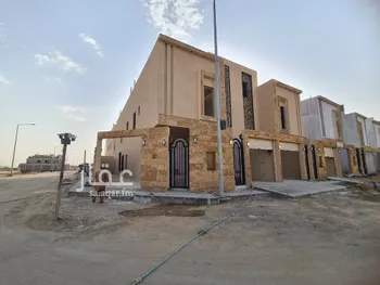 دور للبيع في شارع ابن نعيم, حي طيبة, مدينة الرياض, منطقة الرياض صورة 2
