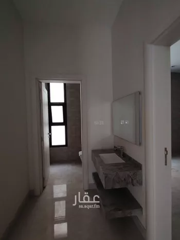 دور للبيع في شارع هارون الواثق, حي العريجاء الغربي, مدينة الرياض, منطقة الرياض صورة 3