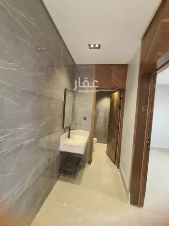 فيلا للبيع في شارع حامد عبدالحفيظ, حي عكاظ, مدينة الرياض, منطقة الرياض صورة 5