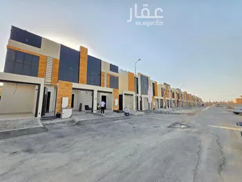 فيلا للبيع في شارع إسماعيل القيسي, حي عكاظ, مدينة الرياض, منطقة الرياض صورة 4