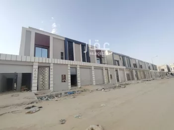 فيلا للبيع في شارع عتيك بن قيس, حي طيبة, مدينة الرياض, منطقة الرياض صورة 5