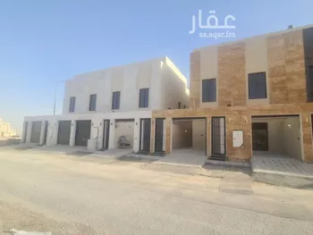 دور للبيع في شارع عبدالله الدارمي, حي عكاظ, مدينة الرياض, منطقة الرياض صورة 2