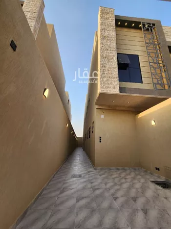 فيلا للبيع في شارع عطية بن الحارث, حي عكاظ, مدينة الرياض, منطقة الرياض صورة 2