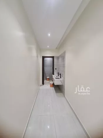 فيلا للبيع في شارع ابن سيدة اللغوي, حي عكاظ, مدينة الرياض, منطقة الرياض صورة 5
