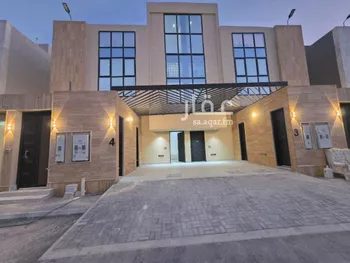 دور للبيع في شارع الامام مسلم, حي بدر, مدينة الرياض, منطقة الرياض صورة 3