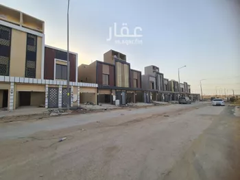 دور للبيع في شارع حامد عبدالحفيظ, حي عكاظ, مدينة الرياض, منطقة الرياض صورة 2
