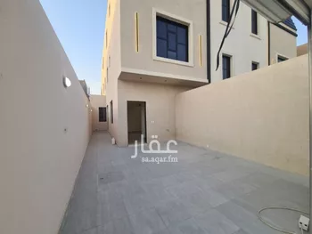 دور للبيع في شارع محمد ماجد كردي, حي بدر, مدينة الرياض, منطقة الرياض صورة 3