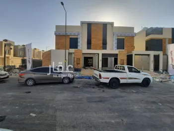 فيلا للبيع في شارع النفوذ, حي عكاظ, مدينة الرياض, منطقة الرياض صورة 5