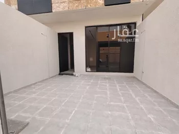 فيلا للبيع في شارع محمد سعيد العامودي, حي العوالي, مدينة الرياض, منطقة الرياض صورة 2