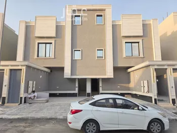 دور للبيع في شارع الامام مسلم, حي بدر, مدينة الرياض, منطقة الرياض صورة 2
