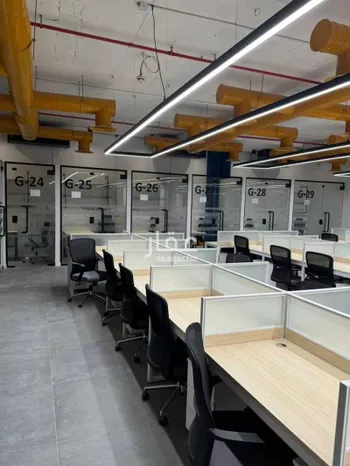 مكتب تجاري للإيجار في شارع صيدا, حي الدريهمية, مدينة الرياض, منطقة الرياض