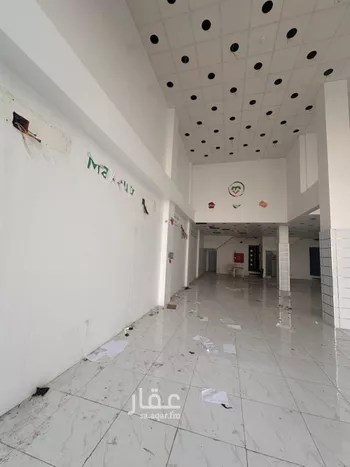 محل للإيجار في شارع أبي عبيدة عامر بن الجراح, حي الفيحاء, مدينة الرياض, منطقة الرياض صورة 2
