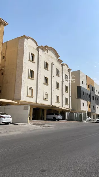 شقة للبيع في شارع عرعر, مدينة الظهران, المنطقة الشرقية صورة 2