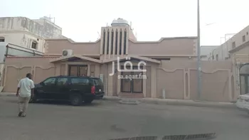 فيلا للبيع في شارع 28ج, حي أحد, مدينة الدمام, المنطقة الشرقية