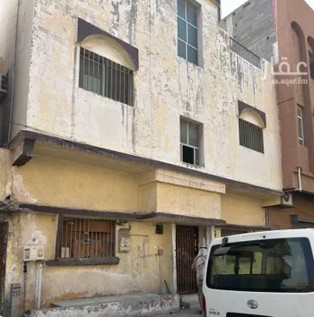 دور للبيع في شارع الشارع الرابع والعشرون, حي البادية, مدينة الدمام, المنطقة الشرقية
