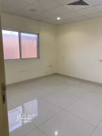 مكتب تجاري للإيجار في شارع الامام عبدالله بن سعود بن عبدالعزيز الفرعى, حي إشبيلية, مدينة الرياض, منطقة الرياض صورة 4
