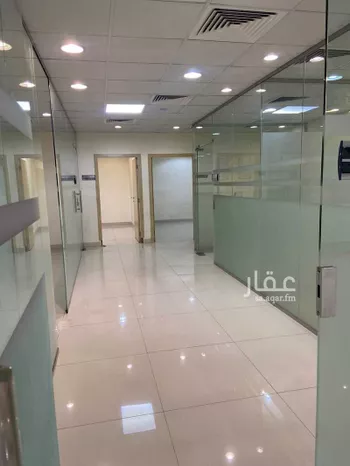 مكتب تجاري للإيجار في شارع الامام عبدالله بن سعود بن عبدالعزيز الفرعى, حي إشبيلية, مدينة الرياض, منطقة الرياض صورة 5