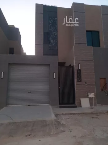 دور للبيع في شارع محمد بن مجاهد, حي المونسية, مدينة الرياض, منطقة الرياض صورة 2