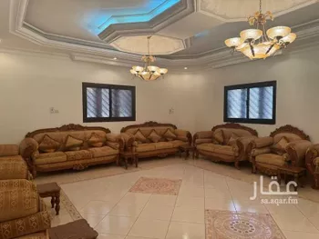 فيلا للبيع في شارع عبدالله الحديثي, حي الدار البيضاء, مدينة الرياض, منطقة الرياض صورة 2