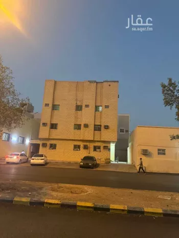 أرض للبيع في شارع وادي جيزان, حي العزيزية, مدينة الرياض, منطقة الرياض صورة 2
