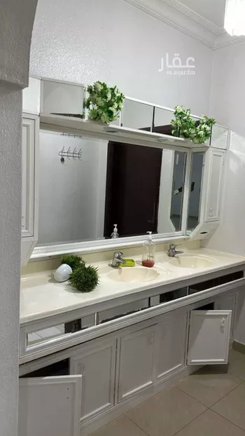 فيلا للإيجار في شارع إسماعيل الأزدي, حي جرير, مدينة الرياض, منطقة الرياض صورة 2