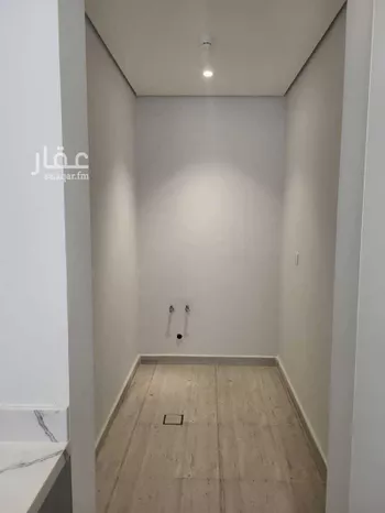 شقة للبيع في شارع عبدالله العنقري, حي الملك سلمان, مدينة الرياض, منطقة الرياض صورة 5
