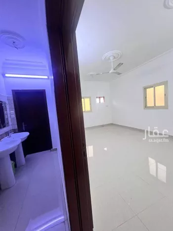 شقة للإيجار في شارع ابن السكيب ، حي السويس 1 ، جازان ، منطقة جازان صورة 2