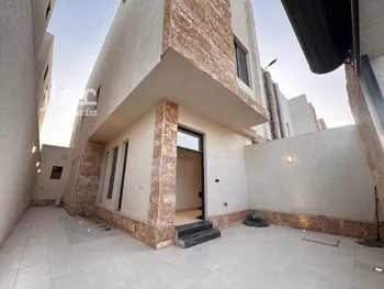 دور للبيع في شارع يوسف اللخمي, حي الرمال, مدينة الرياض, منطقة الرياض صورة 2