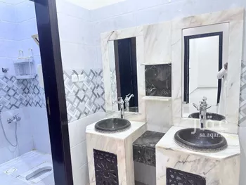 فيلا للإيجار في شارع أحمد بن ثوابة الكاتب, حي الرمال, مدينة الرياض, منطقة الرياض صورة 3