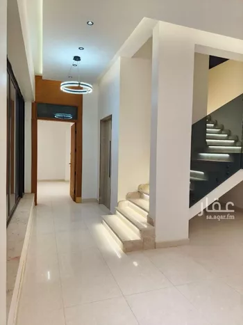 فيلا للبيع في شارع البيضاء, حي السعادة, مدينة الرياض, منطقة الرياض صورة 2