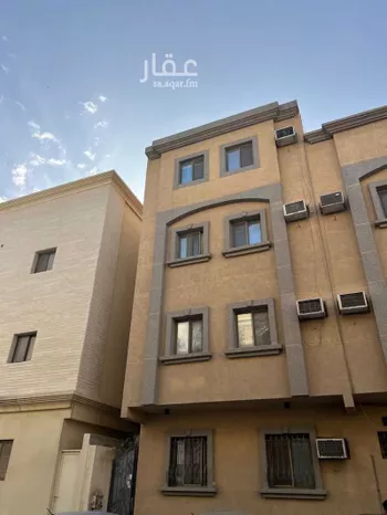 عمارة للبيع في شارع الامير سطام, حي مدينة العمال, مدينة الخبر, المنطقة الشرقية صورة 2