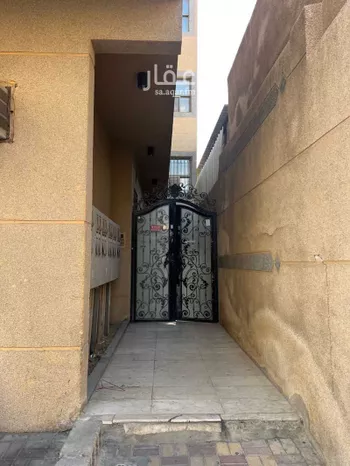 عمارة للبيع في شارع الامير سطام, حي مدينة العمال, مدينة الخبر, المنطقة الشرقية صورة 3