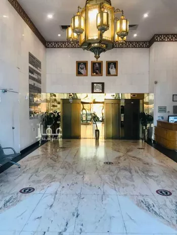 مكتب تجاري للإيجار في شارع طريق خادم الحرمين الشريفين الفرعي, حي العقربية, مدينة الخبر, المنطقة الشرقية صورة 2