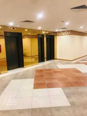 مكتب تجاري للإيجار في شارع طريق خادم الحرمين الشريفين الفرعي, حي العقربية, مدينة الخبر, المنطقة الشرقية صورة 3