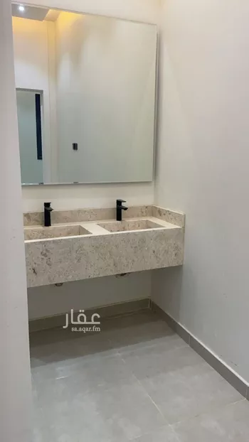 فيلا للبيع في شارع شارع السيف, حي الجنادرية, مدينة الرياض, منطقة الرياض صورة 3