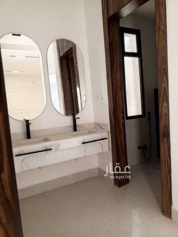 فيلا للإيجار في شارع ابن عيسى الجباني, حي المرجان, مدينة الرياض, منطقة الرياض